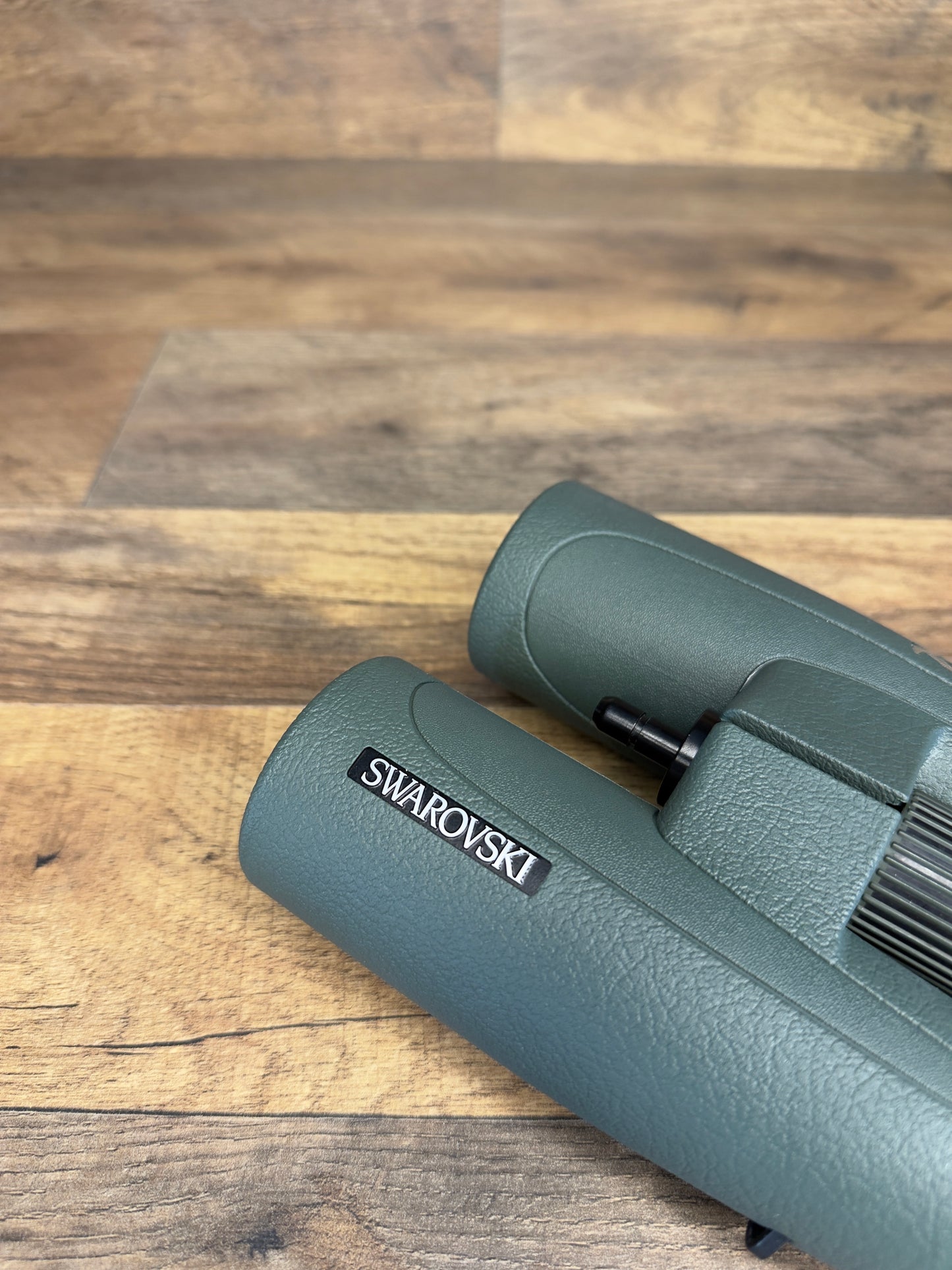 Swarovski SLC 10x42 Pre-Owned Unit