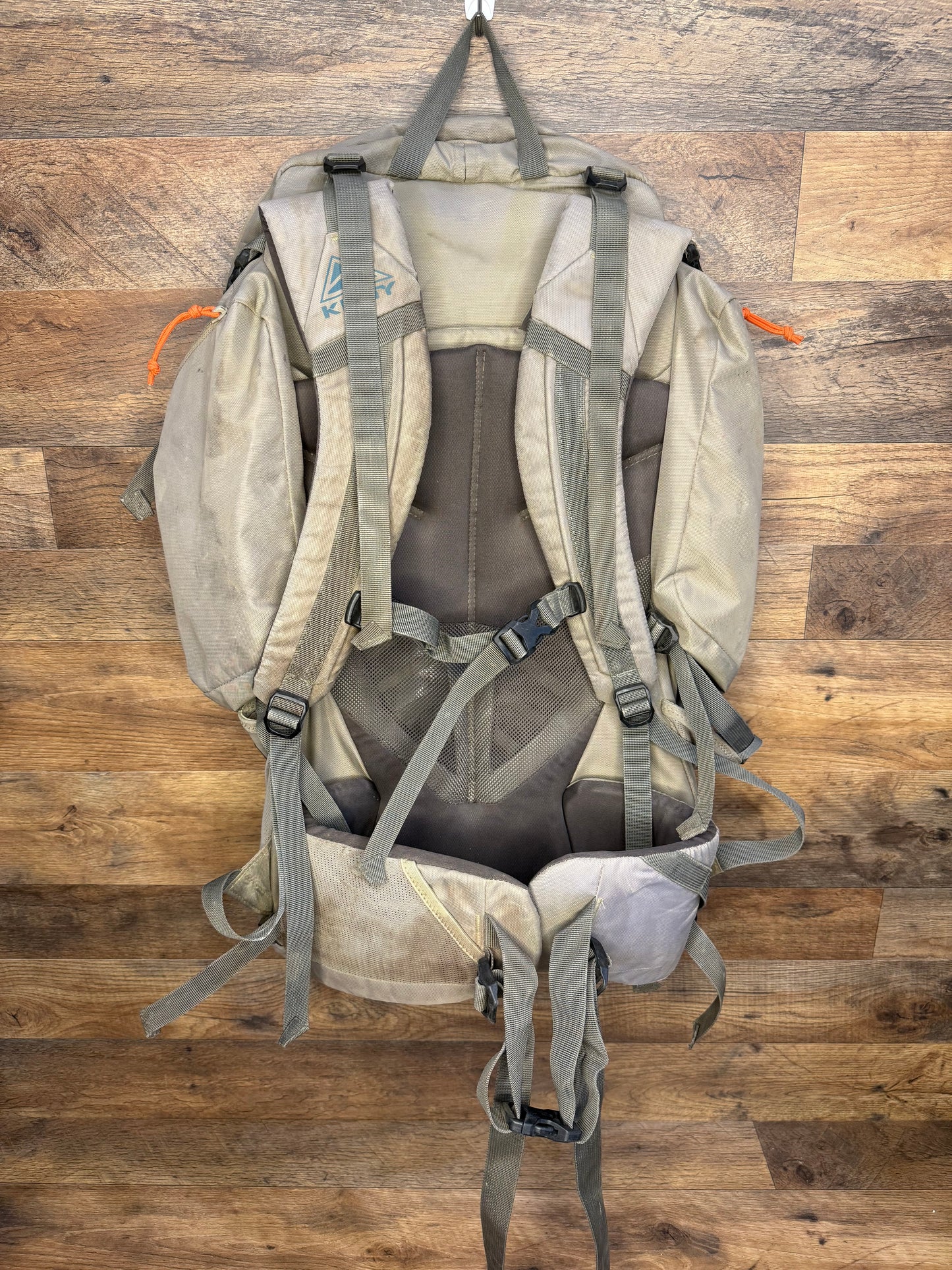 Kelty Redwing 50 Pre-Owned